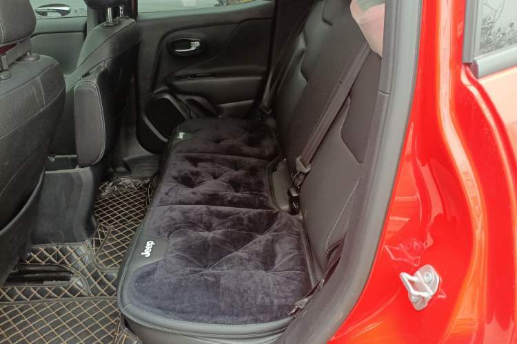 Used Jeep Renegade 2021 220T Automatic Elite Edition Left Rear Seat