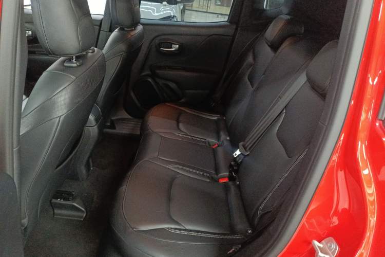 Used Jeep Renegade 2021 220T Automatic Elite Edition Left Rear Seat