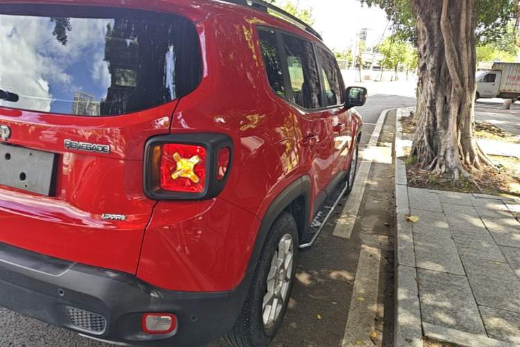Used Jeep Renegade 2021 220T Automatic Elite Edition Right Rear Taillight