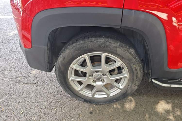 Used Jeep Renegade 2021 220T Automatic Elite Edition Right Rear Wheel Hub