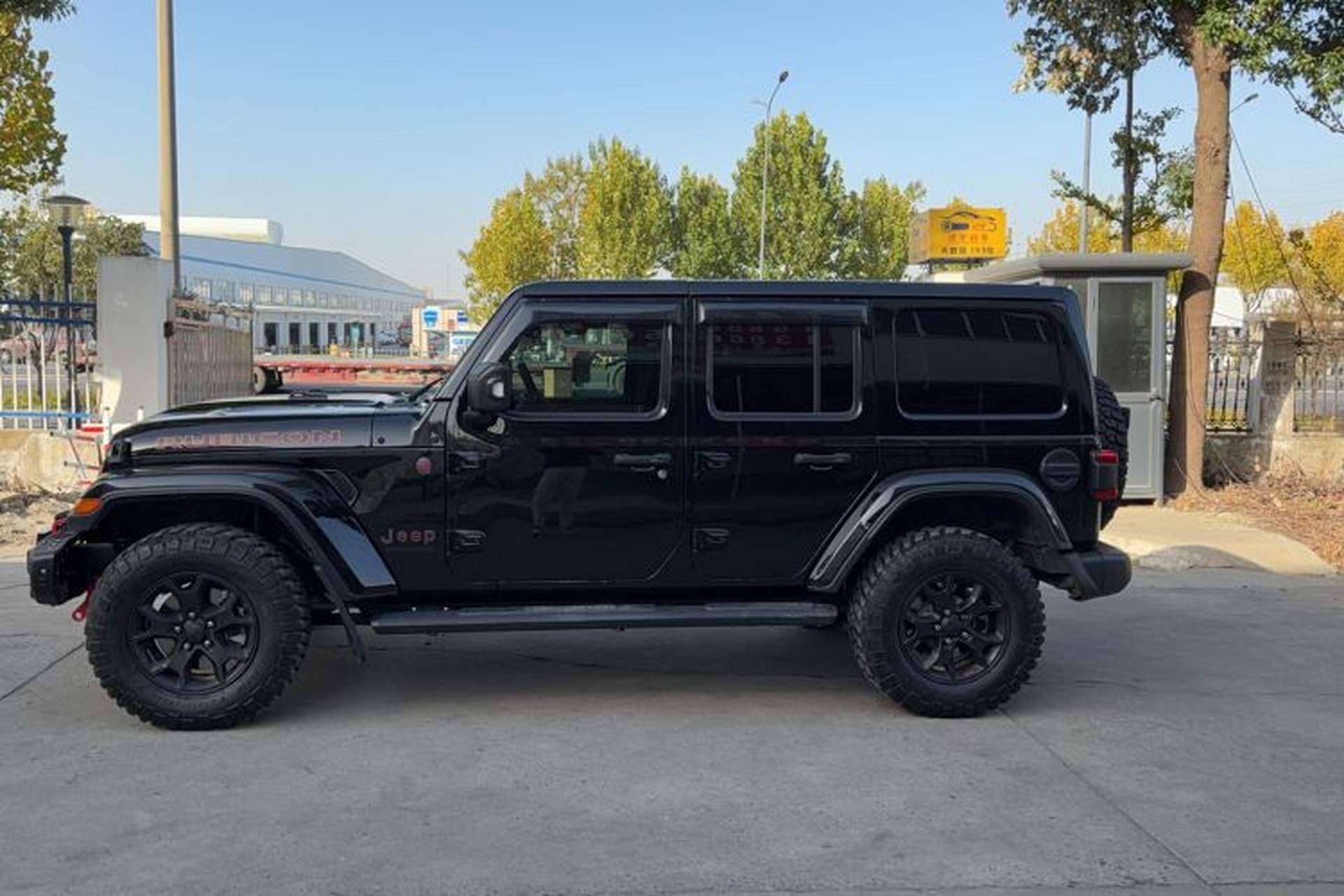Used Jeep Wrangler  Exterior 3