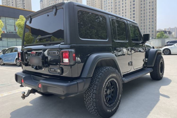 Used Jeep Wrangler  Exterior 4