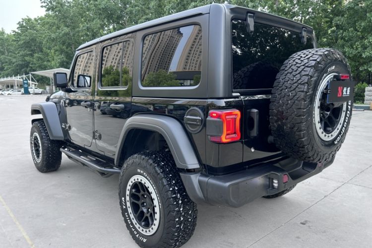 Used Jeep Wrangler  Exterior 5
