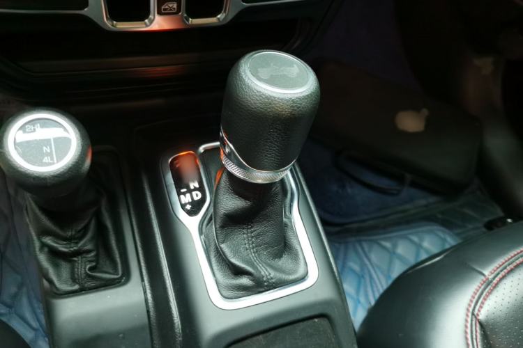 Used Jeep Wrangler  Gear Lever