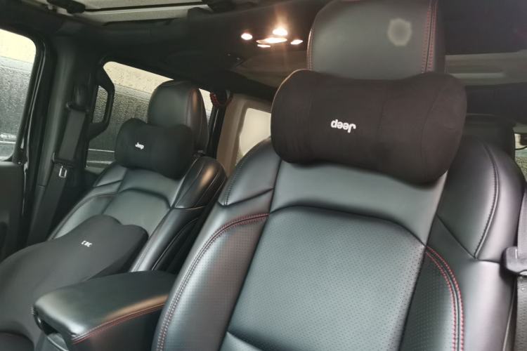 Used Jeep Wrangler  Left Front Seat