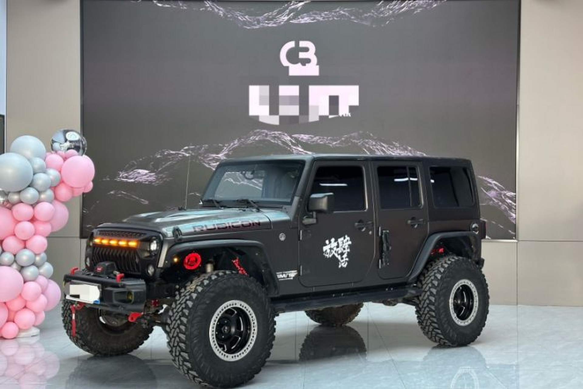 Used Jeep Wrangler 2015 3.6L Rubicon Four-Door Comfort Edition Exterior 3