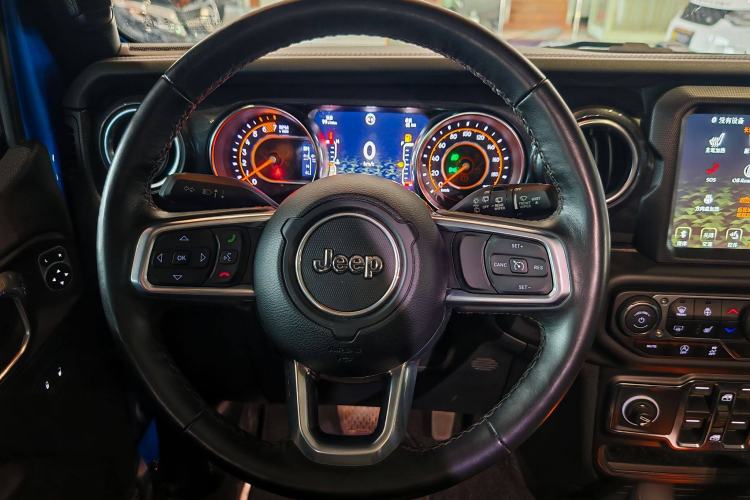 Used Jeep Wrangler 2022 2.0T High Altitude Four-Door Edition Steering Wheel