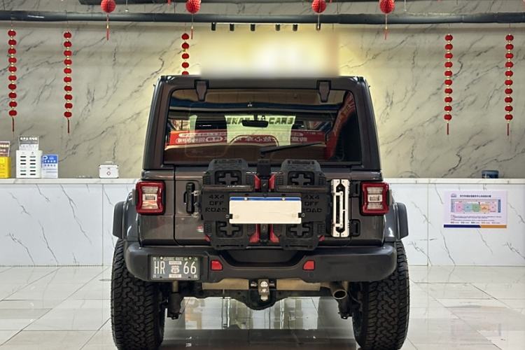 Used Jeep Wrangler 2021 2.0T Sahara Four-Door Edition Exterior 3
