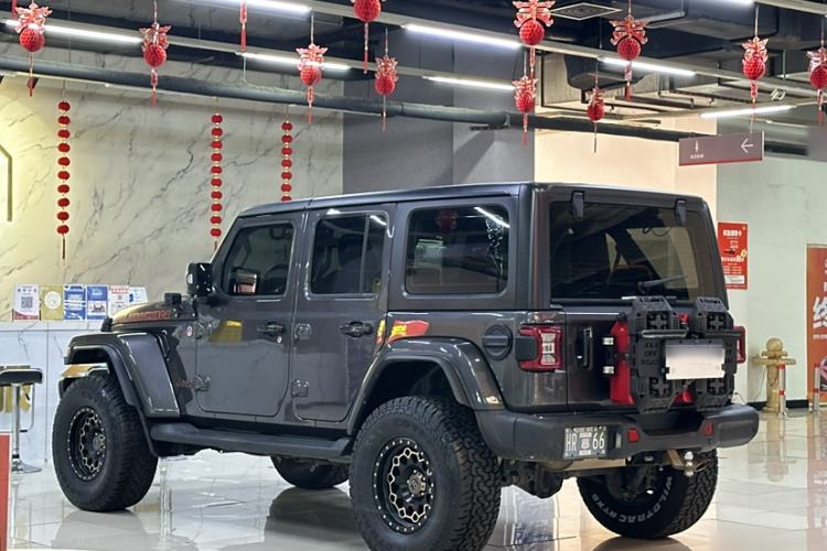 Used Jeep Wrangler 2021 2.0T Sahara Four-Door Edition Exterior 8