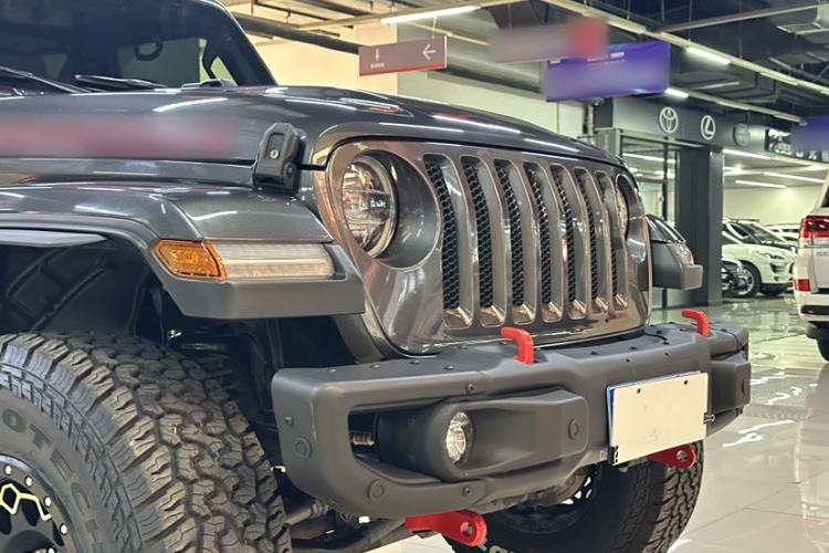Used Jeep Wrangler 2021 2.0T Sahara Four-Door Edition Exterior 9