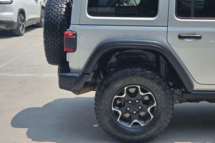 Used Jeep Wrangler  Exterior 10