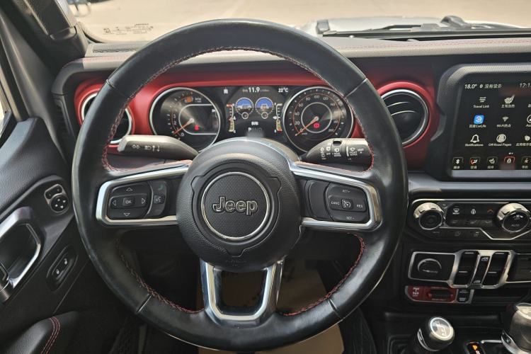 Used Jeep Wrangler  Interior 2