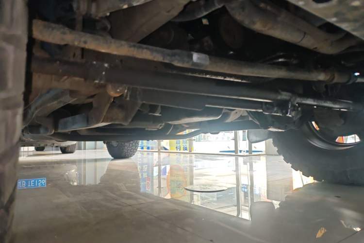 Used Jeep Wrangler 2008 3.8L Sahara Four-Door Edition Chassis Front Right