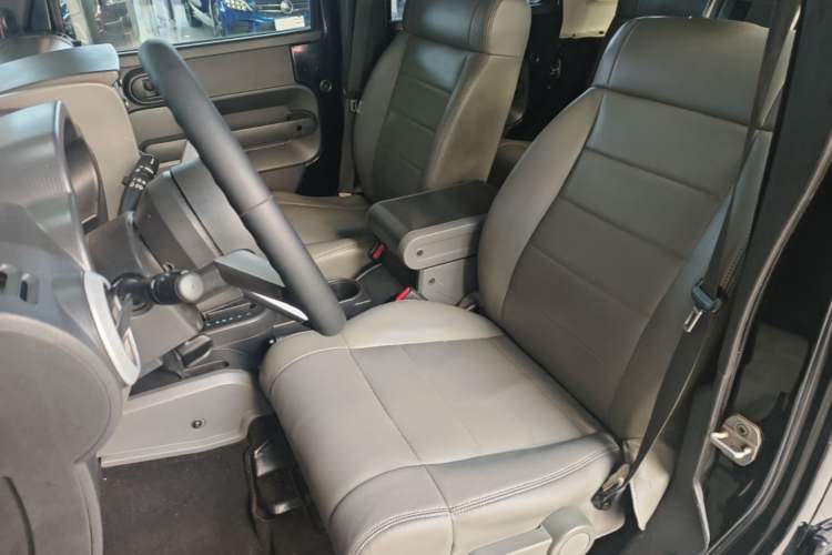 Used Jeep Wrangler 2008 3.8L Sahara Four-Door Edition Left Front Seat
