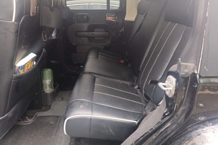 Used Jeep Wrangler 2008 3.8L Sahara Four-Door Edition Left Rear Seat