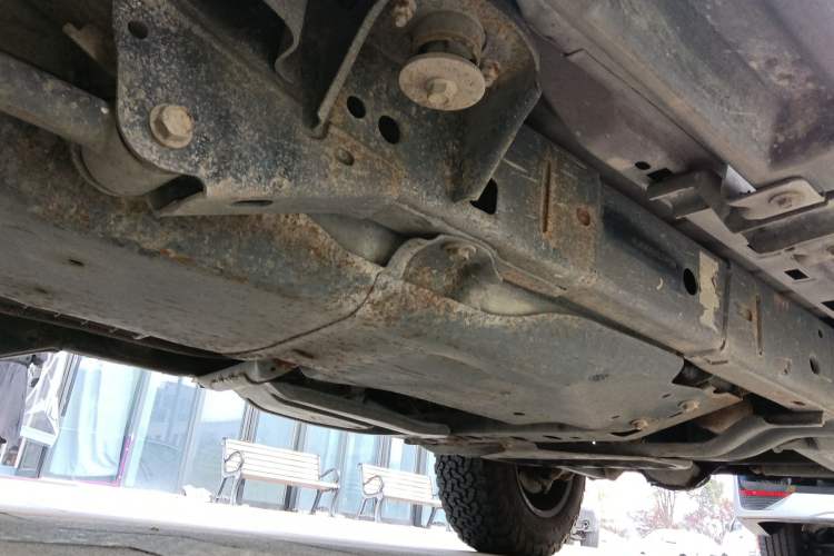 Used Jeep Wrangler 2008 3.8L Sahara two-door model Chassis Rear Right