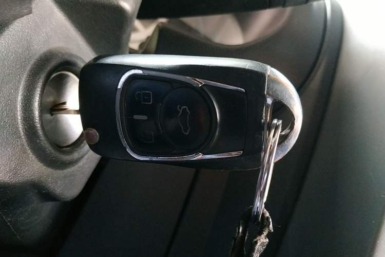 Used Jeep Wrangler 2008 3.8L Sahara two-door model Vehicle Key