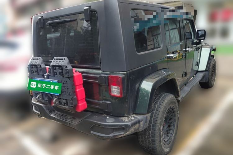 Used Jeep Wrangler 2009 3.8L Rubicon four-door model Rear Right 45 Deg