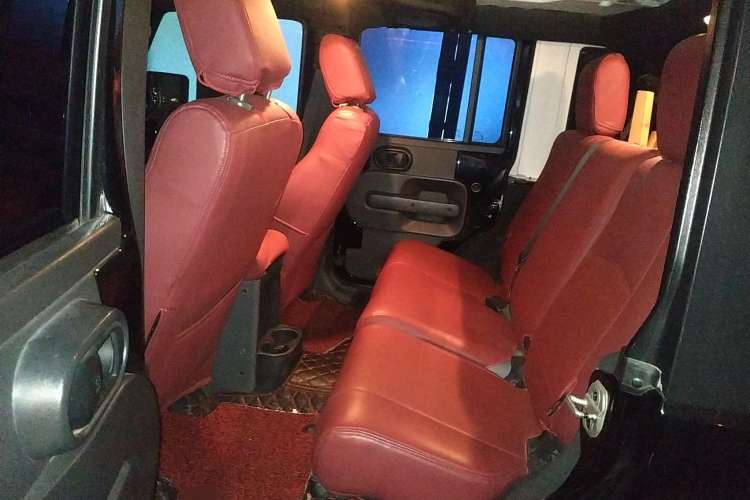 Used Jeep Wrangler 2010 3.8L Sahara Four-Door Edition Left Rear Seat