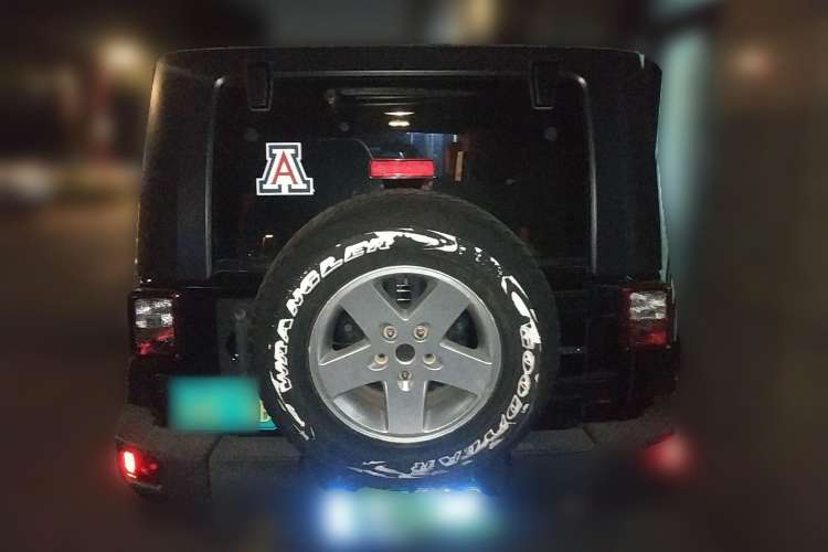 Used Jeep Wrangler 2010 3.8L Sahara Four-Door Edition Rear