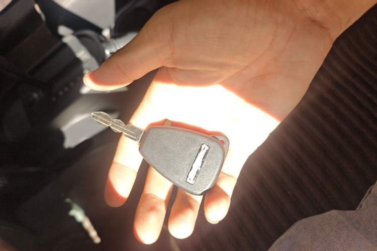 Used Jeep Wrangler 2010 3.8L Sahara two-door model Vehicle Key