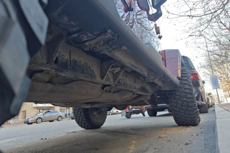 Used Jeep Wrangler 2010 3.8L Sahara Four-Door Edition Chassis Rear Right