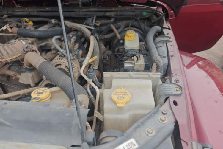 Used Jeep Wrangler 2010 3.8L Sahara Four-Door Edition Engine Bay Left