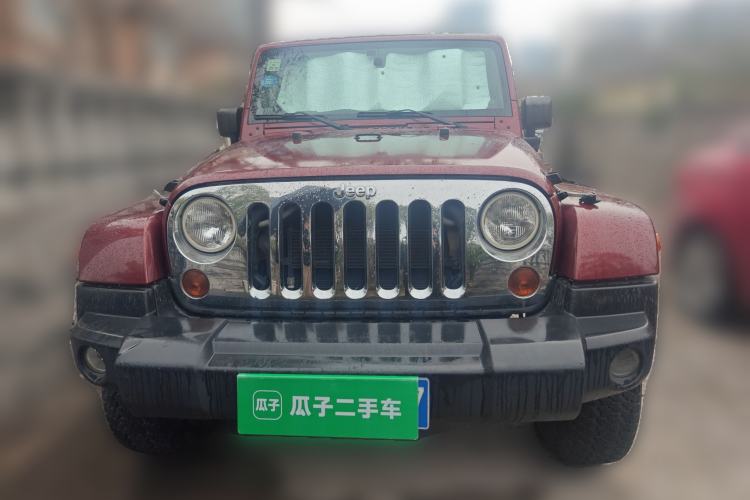 Used Jeep Wrangler 2010 3.8L Sahara Four-Door Edition Front