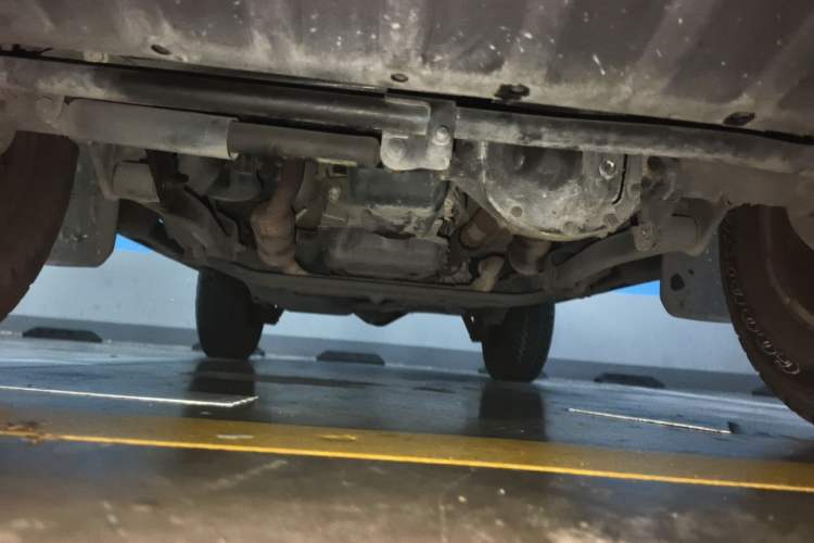 Used Jeep Wrangler 2011 3.8L Sahara two-door model Chassis Front