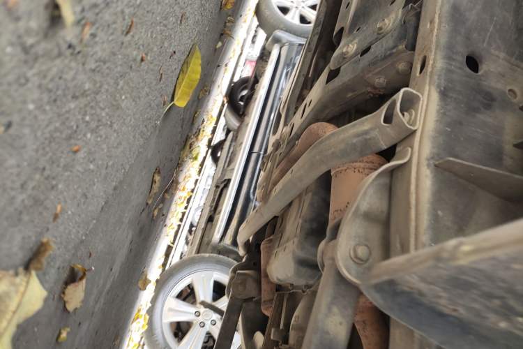 Used Jeep Wrangler 2011 3.8L Sahara Four-Door Edition Chassis Front Right