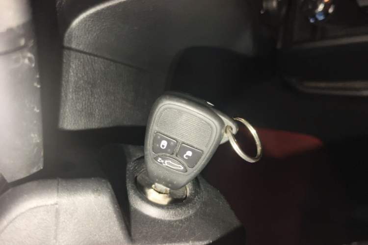 Used Jeep Wrangler 2011 3.8L Sahara two-door model Vehicle Key