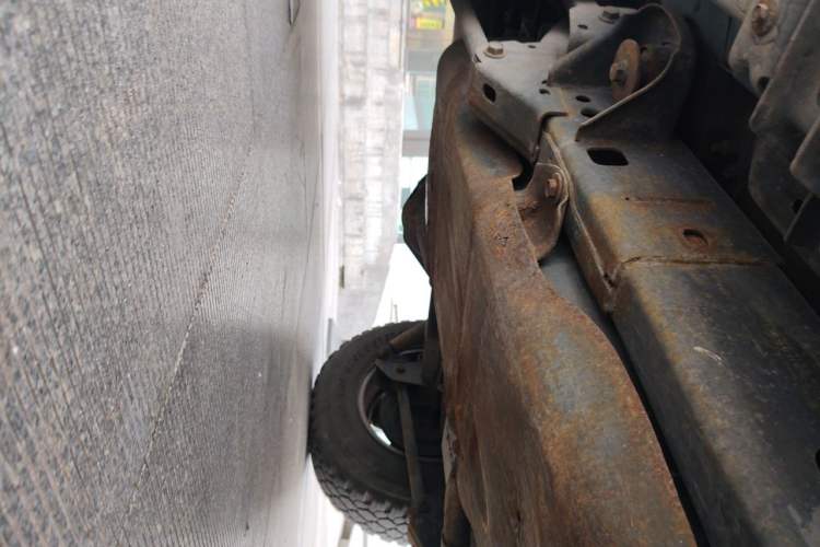 Used Jeep Wrangler 2011 3.8L Rubicon two-door version Chassis Front Right