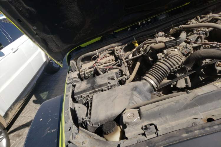 Used Jeep Wrangler 2011 3.8L Sahara two-door model Engine Bay Right