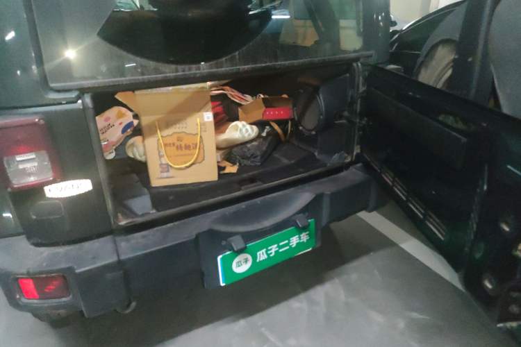 Used Jeep Wrangler 2011 3.8L Sahara Four-Door Edition Trunk