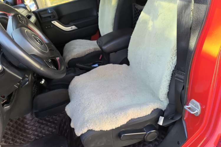 Used Jeep Wrangler 2011 3.8L Sahara Four-Door Edition Left Front Seat