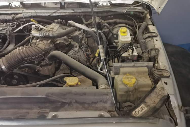 Used Jeep Wrangler 2011 3.8L Rubicon two-door version Engine Bay Left