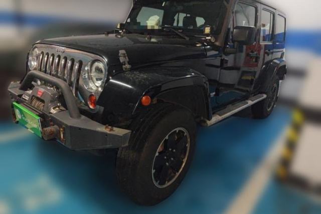 Jeep Wrangler 2012 3.6L Four-Door Dream Ten Collector's Edition с пробегом