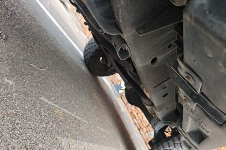 Used Jeep Wrangler 2012 3.6L Sahara two-door version Chassis Front Left