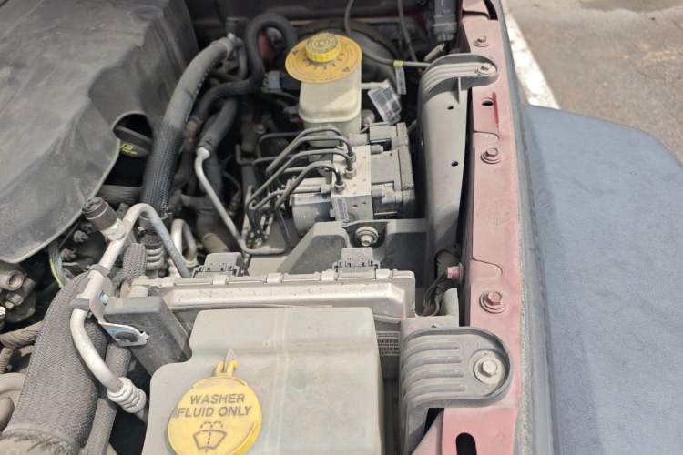 Used Jeep Wrangler 2012 3.6L Sahara two-door version Engine Bay Left