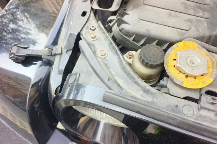 Used Jeep Wrangler  Engine Bay Right