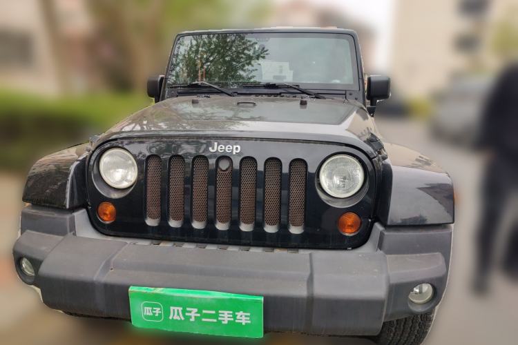 Used Jeep Wrangler 2012 3.6L Sahara two-door version Front