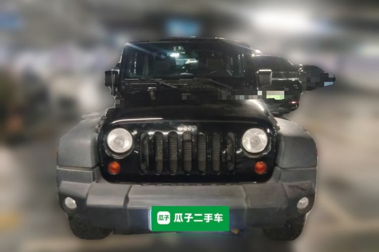 Used Jeep Wrangler 2012 3.6L Sahara two-door version Front