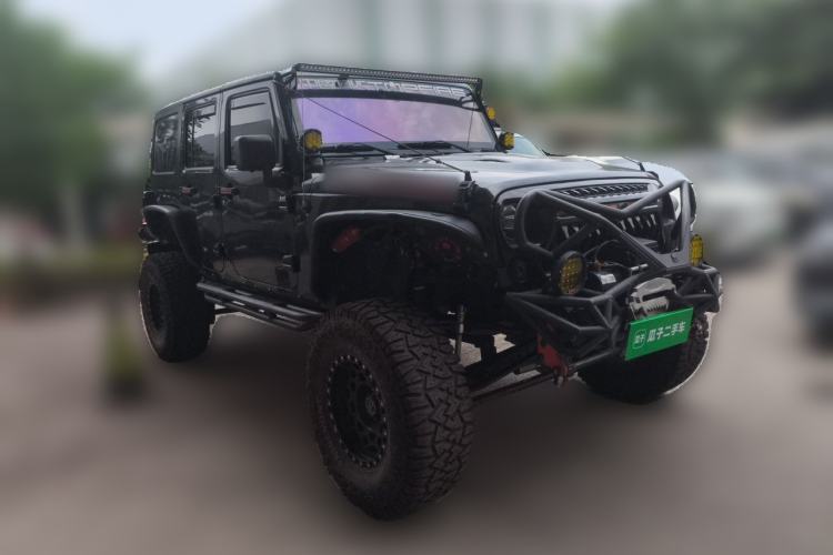 Used Jeep Wrangler 2012 3.6L Sahara Four-Door Edition Front Right 45 Deg