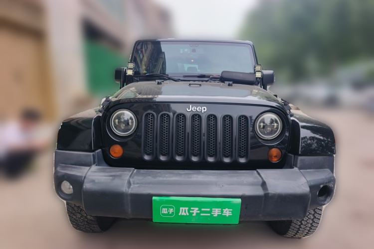 Used Jeep Wrangler 2012 3.6L Sahara Four-Door Edition Front
