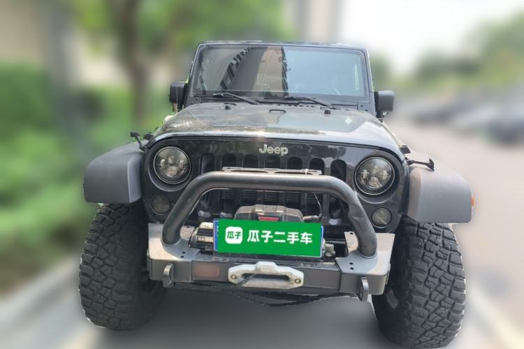 Used Jeep Wrangler 2012 3.6L Sahara Four-Door Edition Front
