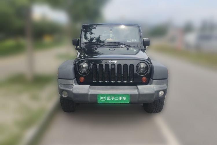 Used Jeep Wrangler 2012 3.6L Rubicon Four-Door Edition Front