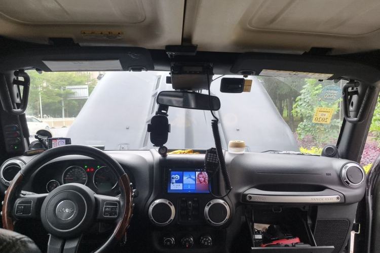 Used Jeep Wrangler 2012 3.6L Sahara Four-Door Edition Headliner