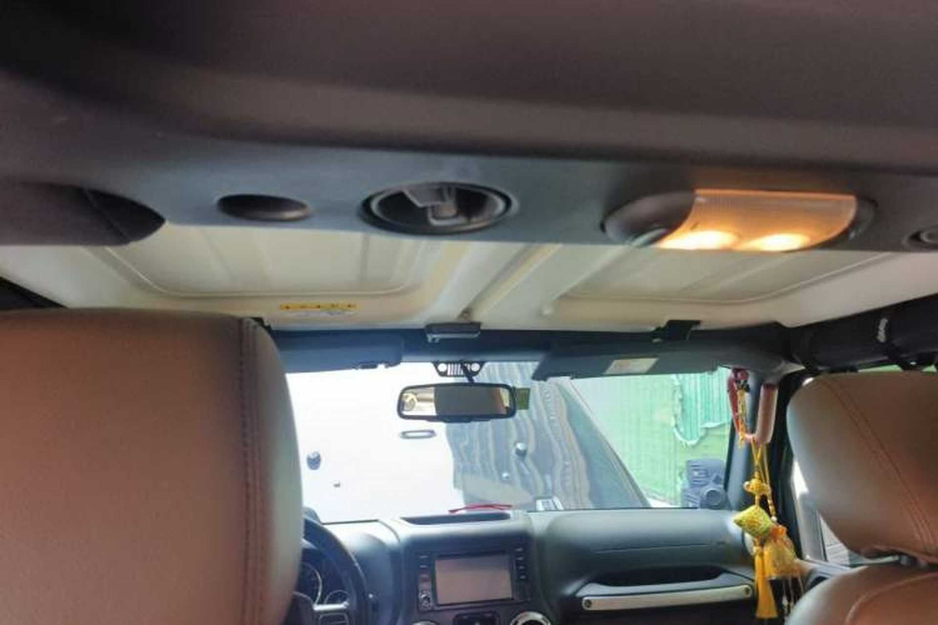 Used Jeep Wrangler 2012 3.6L Sahara Four-Door Edition Headliner