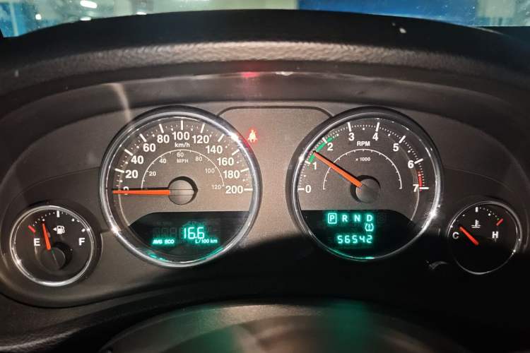 Used Jeep Wrangler 2012 3.6L Sahara Four-Door Edition Instrument Cluster