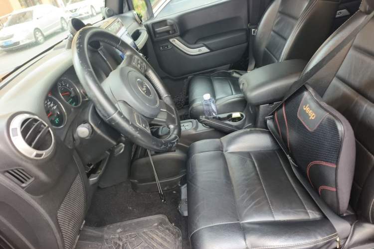 Used Jeep Wrangler  Left Front Seat